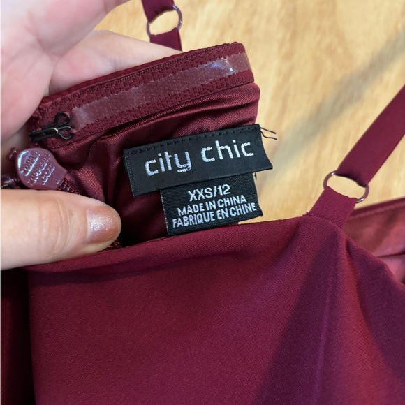 Cocktail Dress - City Chic - Wedding Guest Dress - Formal Dress - Picture 3 of 6